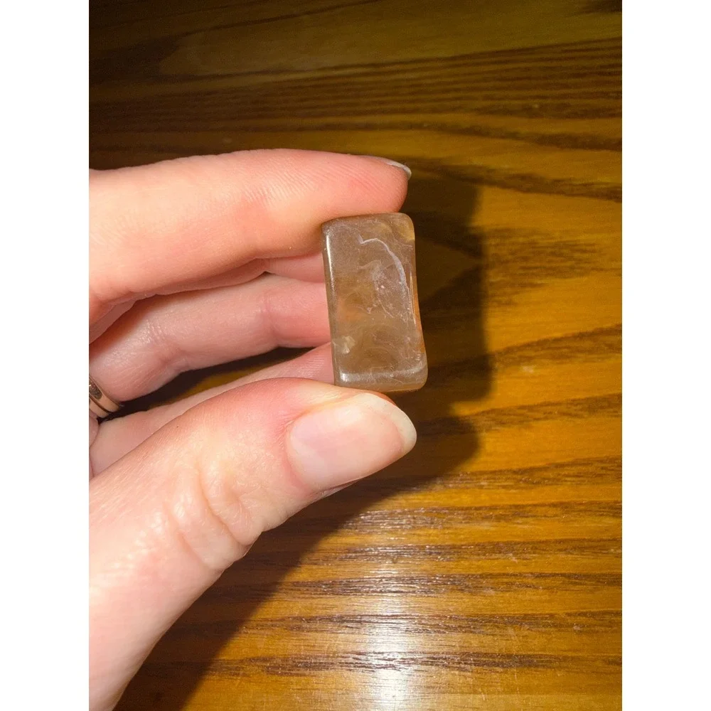 N/A chunky resin